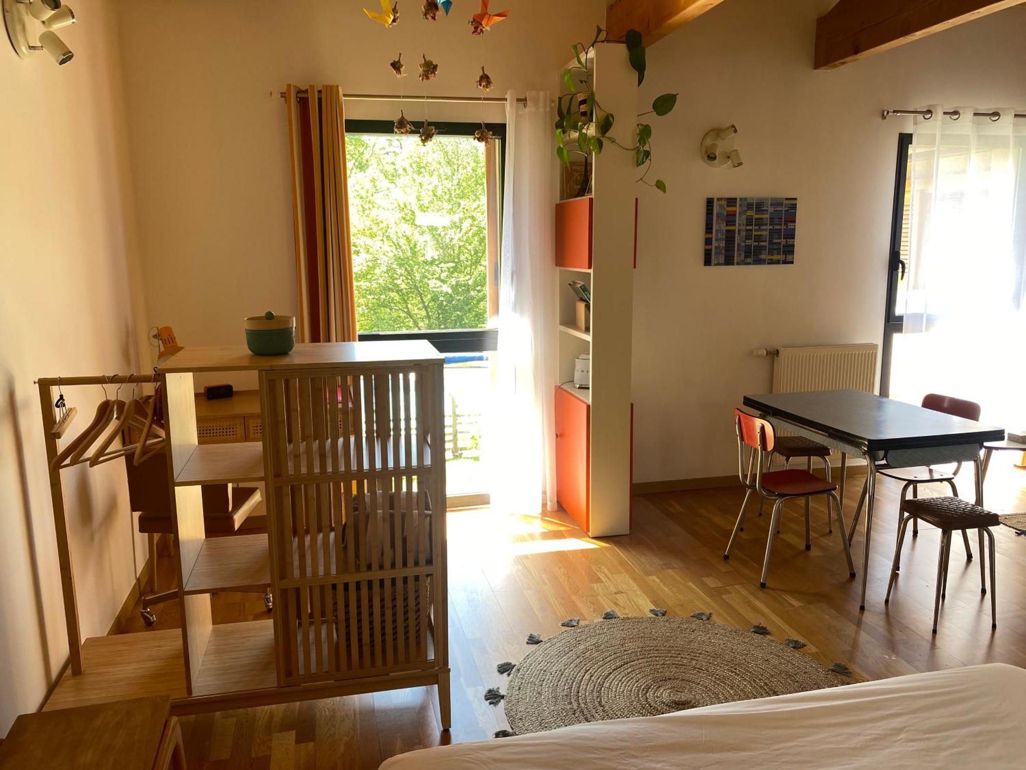 达迪利Les Cabanons住宿加早餐旅馆 外观 照片